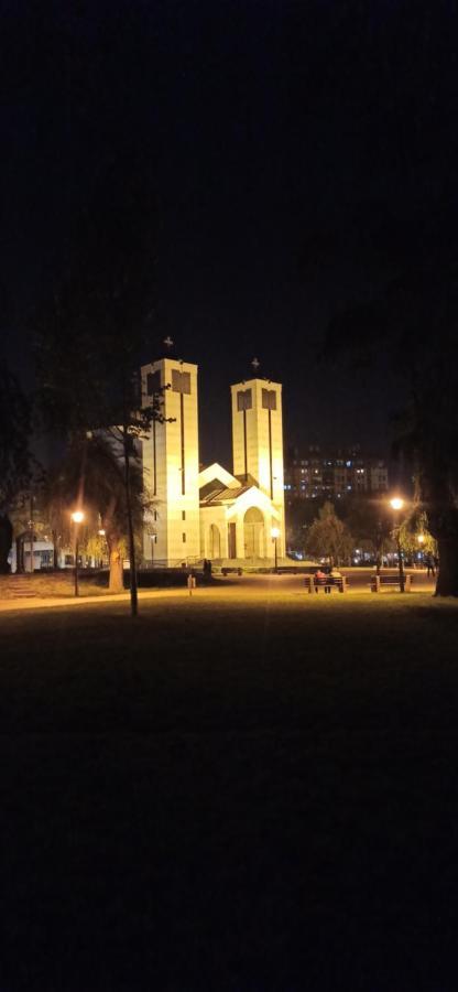 Lux Apartment 7, Parking Ni Kültér fotó